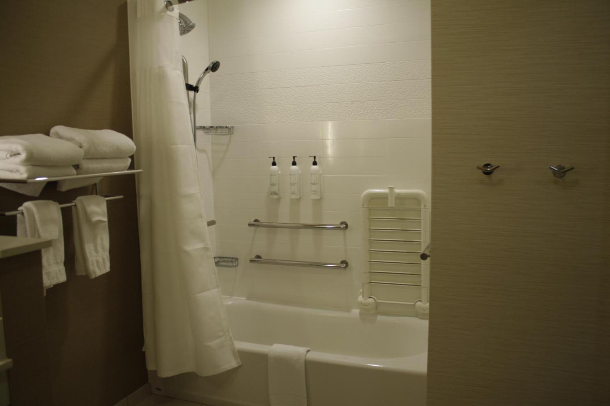 Fairfield Inn & Suites By Marriott Detroit Lakes Luaran gambar